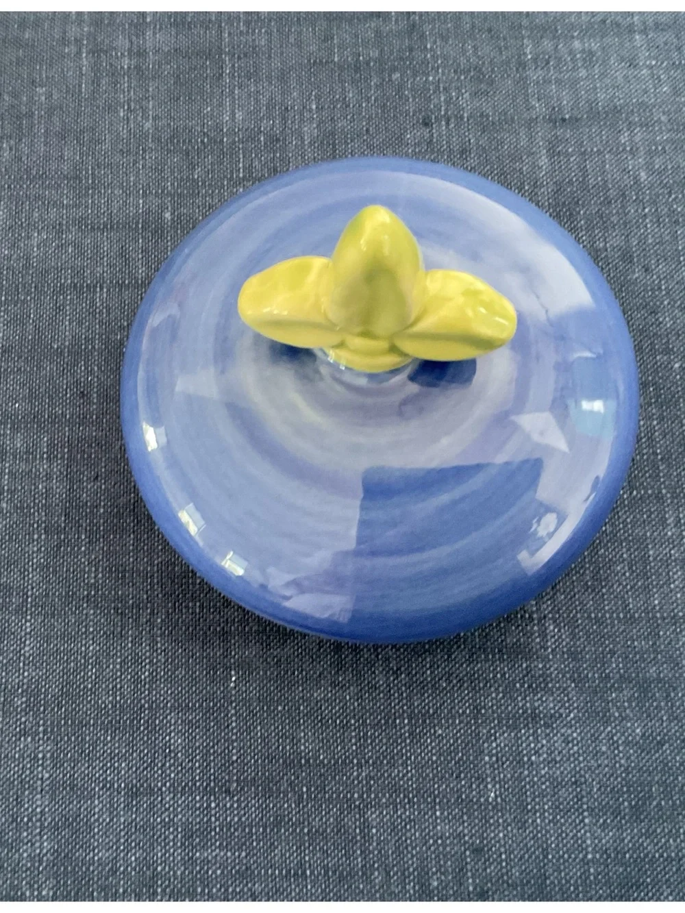 Discontinued Pfaltzgraff Pistoulet by Jane Koplen Ceramic Teapot with Blue Lid